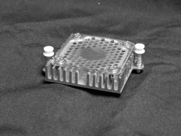 Heatsink laser welding